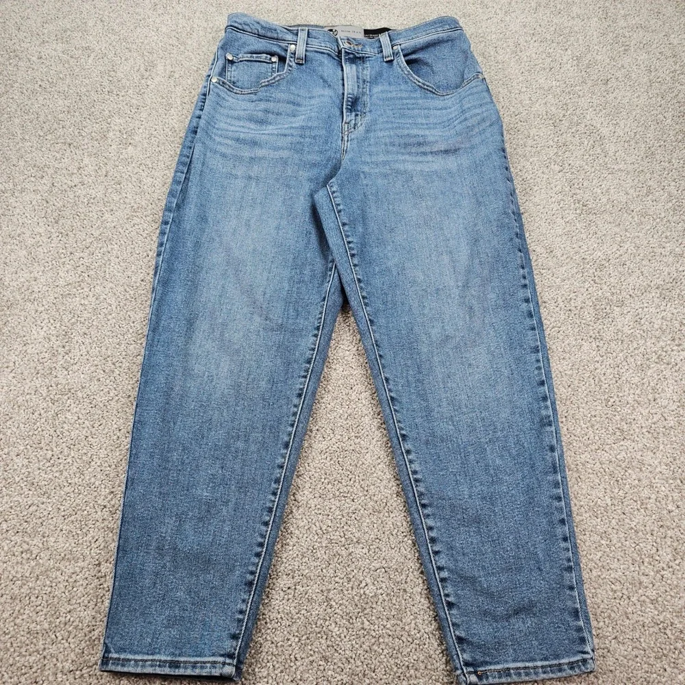 Levi's Silver Tab Mom‎ Jean Medium Wash Straight Leg Casual Denim Pants Size 31